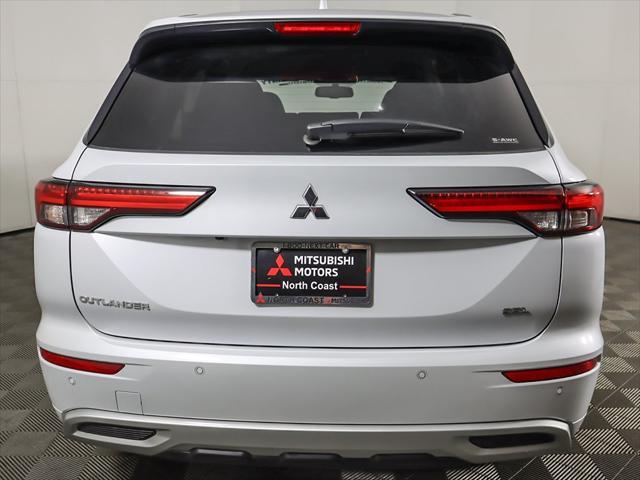 new 2024 Mitsubishi Outlander car