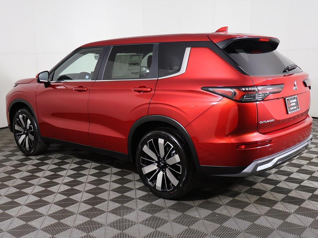 new 2025 Mitsubishi Outlander car, priced at $38,560