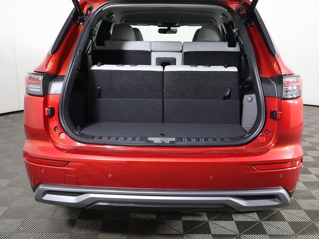 new 2025 Mitsubishi Outlander car, priced at $38,560
