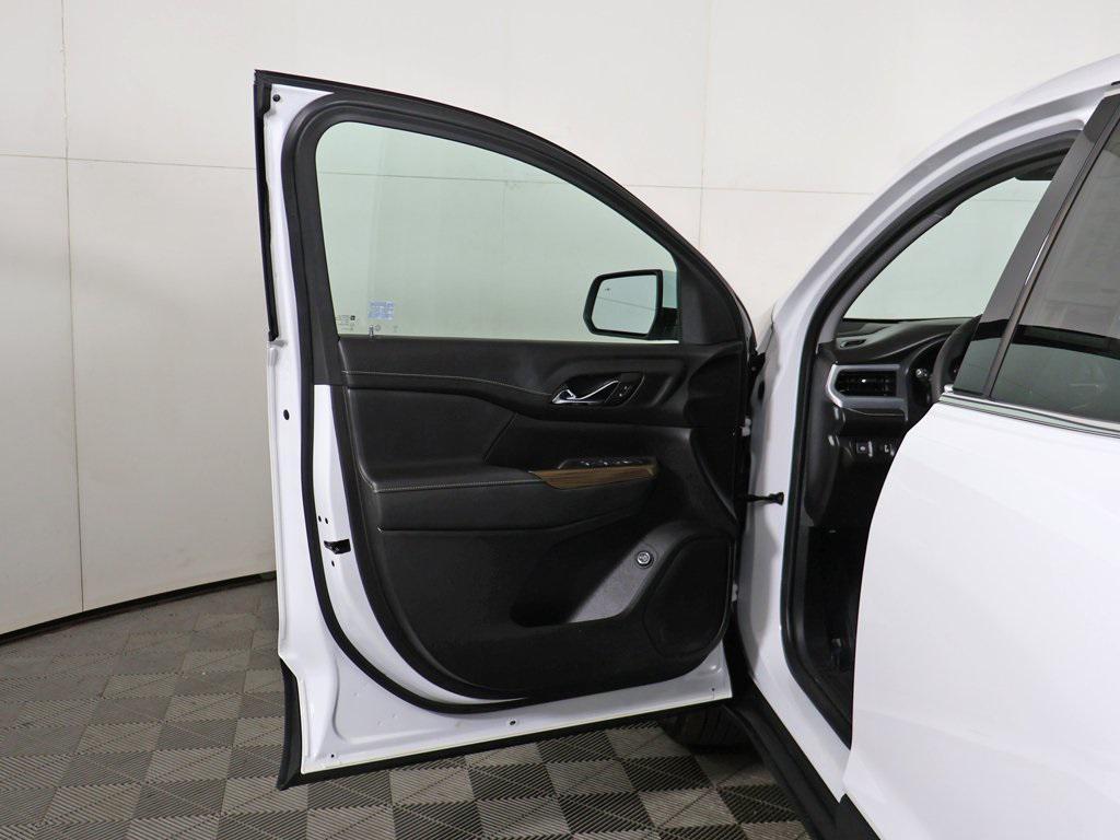 used 2023 GMC Acadia car, priced at $28,199