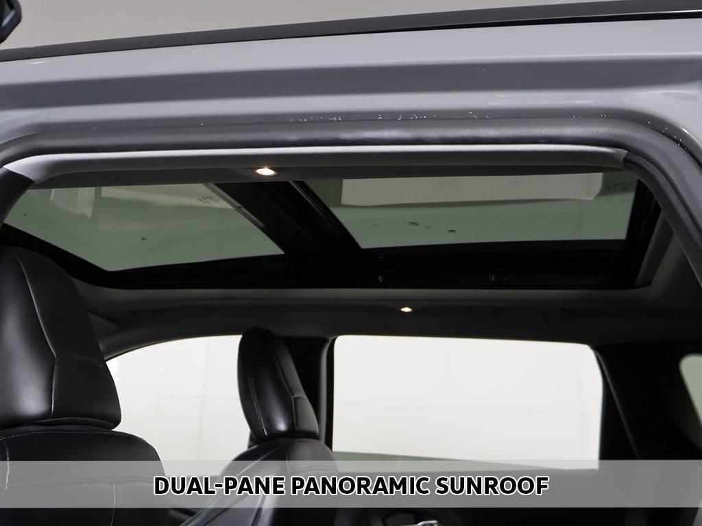 used 2022 Jeep Cherokee car, priced at $22,929