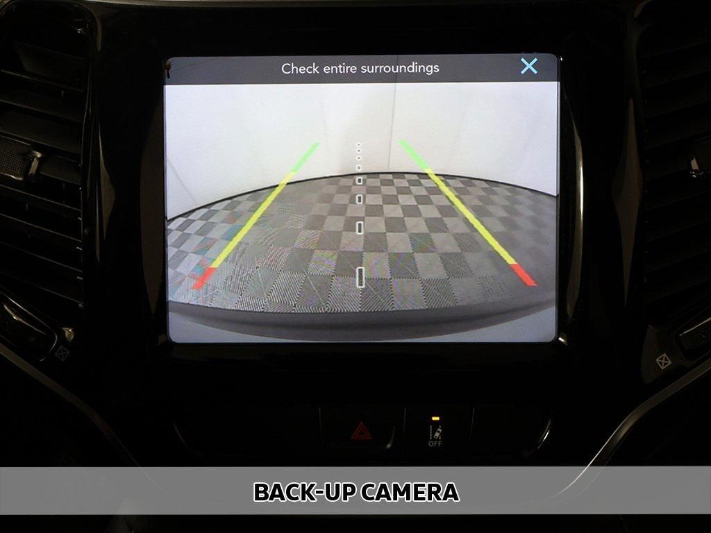 used 2022 Jeep Cherokee car, priced at $22,929