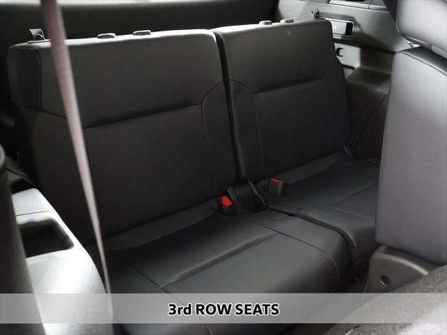 new 2025 Mitsubishi Outlander car, priced at $38,975