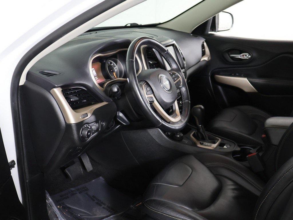 used 2018 Jeep Cherokee car, priced at $13,199