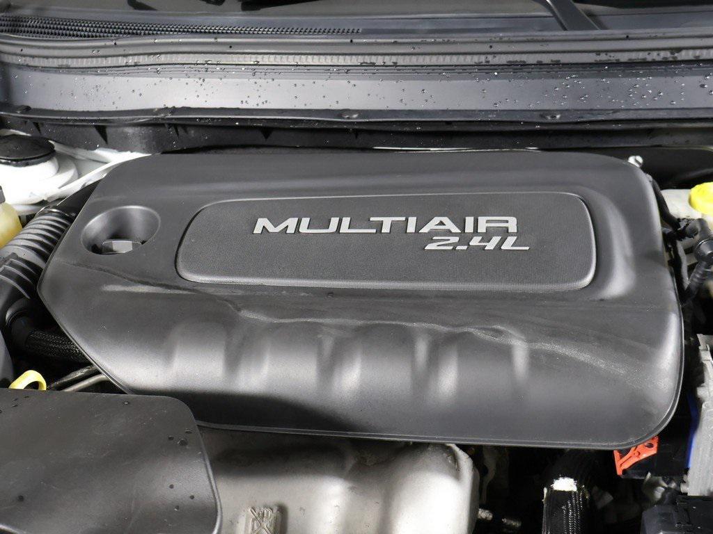 used 2018 Jeep Cherokee car, priced at $13,199