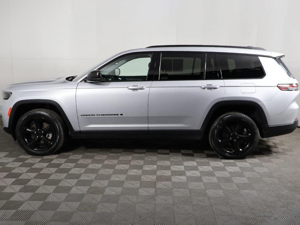 used 2023 Jeep Grand Cherokee L car, priced at $28,759