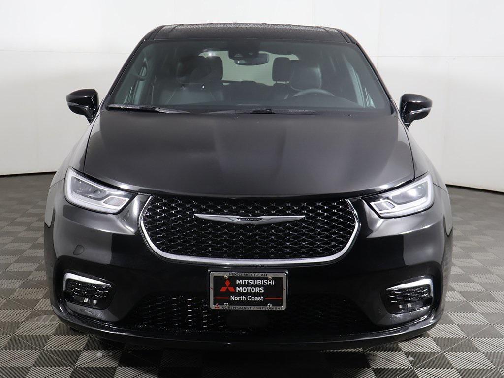 used 2025 Chrysler Pacifica car, priced at $32,899