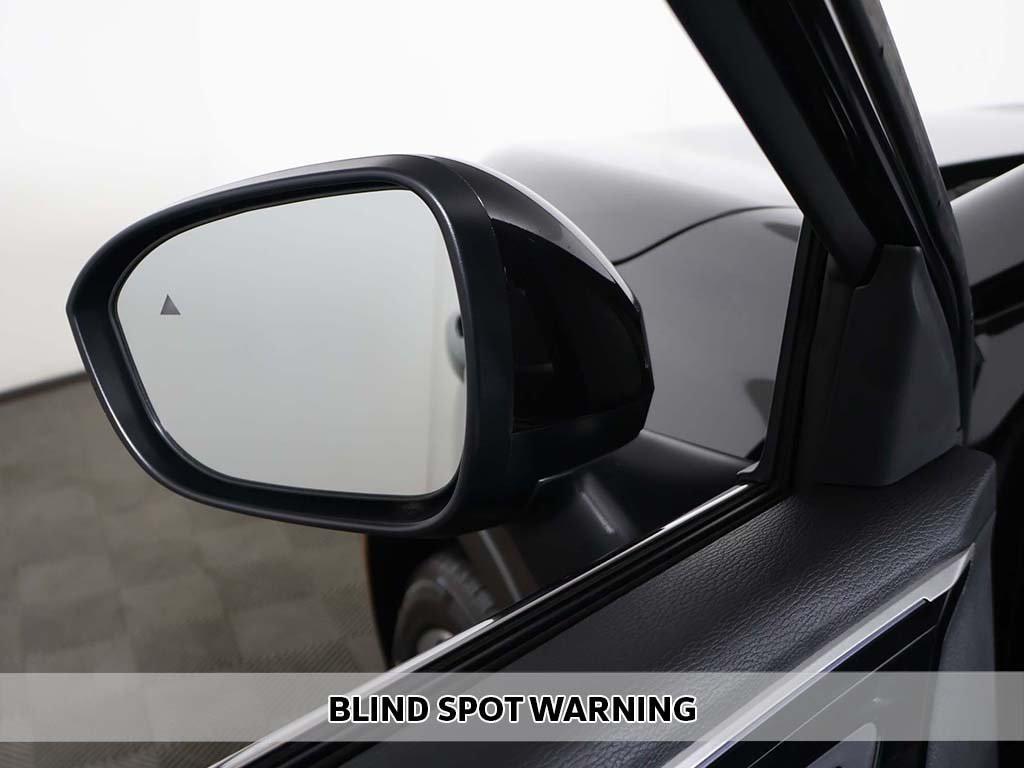 new 2025 Mitsubishi Outlander PHEV car, priced at $52,480