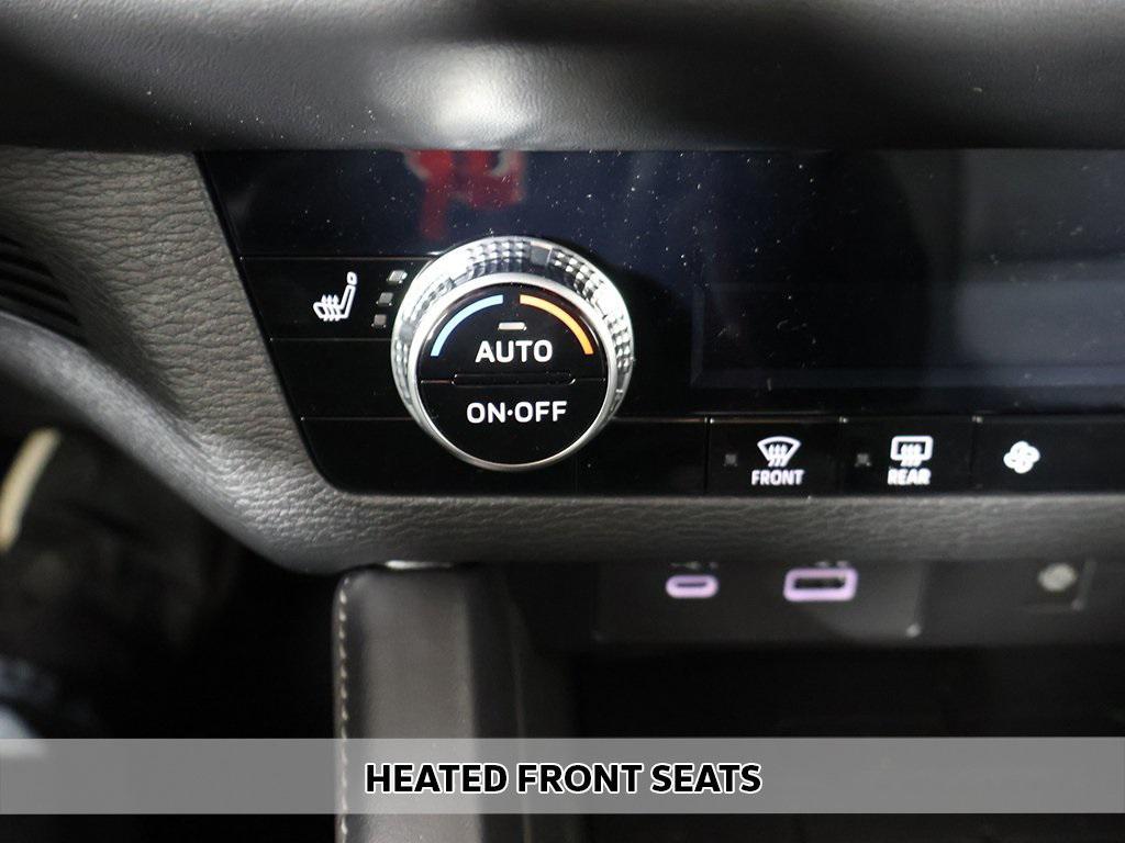 new 2025 Mitsubishi Outlander PHEV car, priced at $48,925