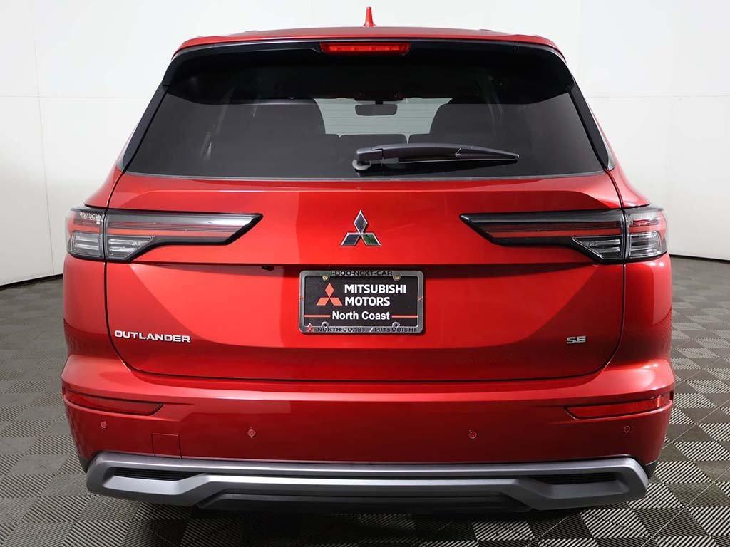 new 2025 Mitsubishi Outlander car, priced at $36,490