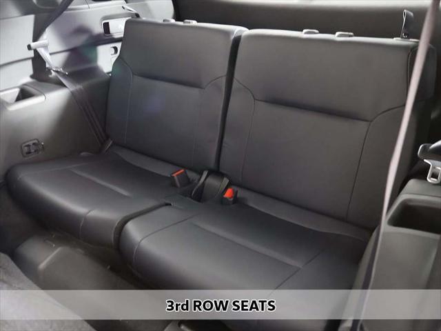 new 2025 Mitsubishi Outlander car, priced at $39,095