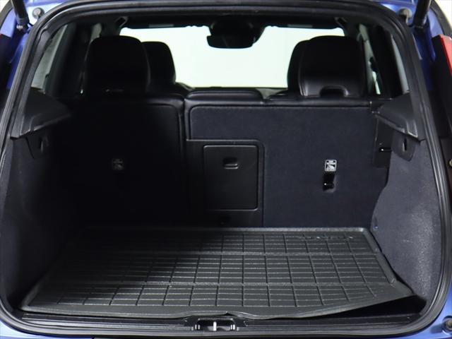 used 2021 Volvo XC40 car, priced at $19,999