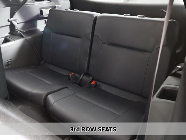 new 2025 Mitsubishi Outlander car, priced at $37,635