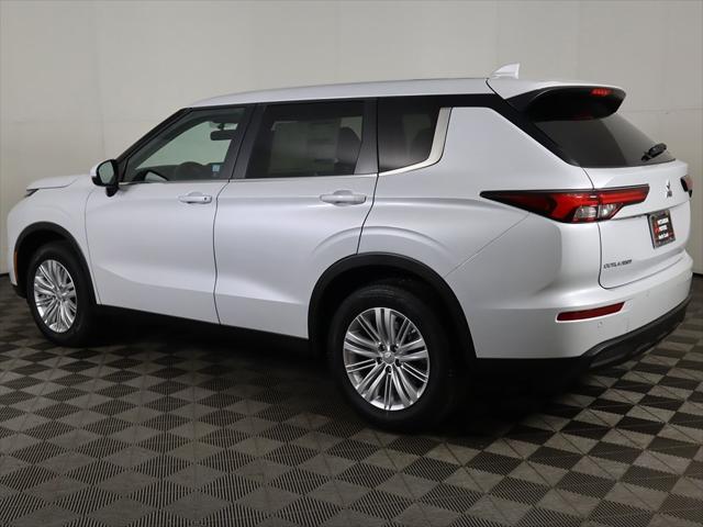 new 2024 Mitsubishi Outlander car, priced at $32,925