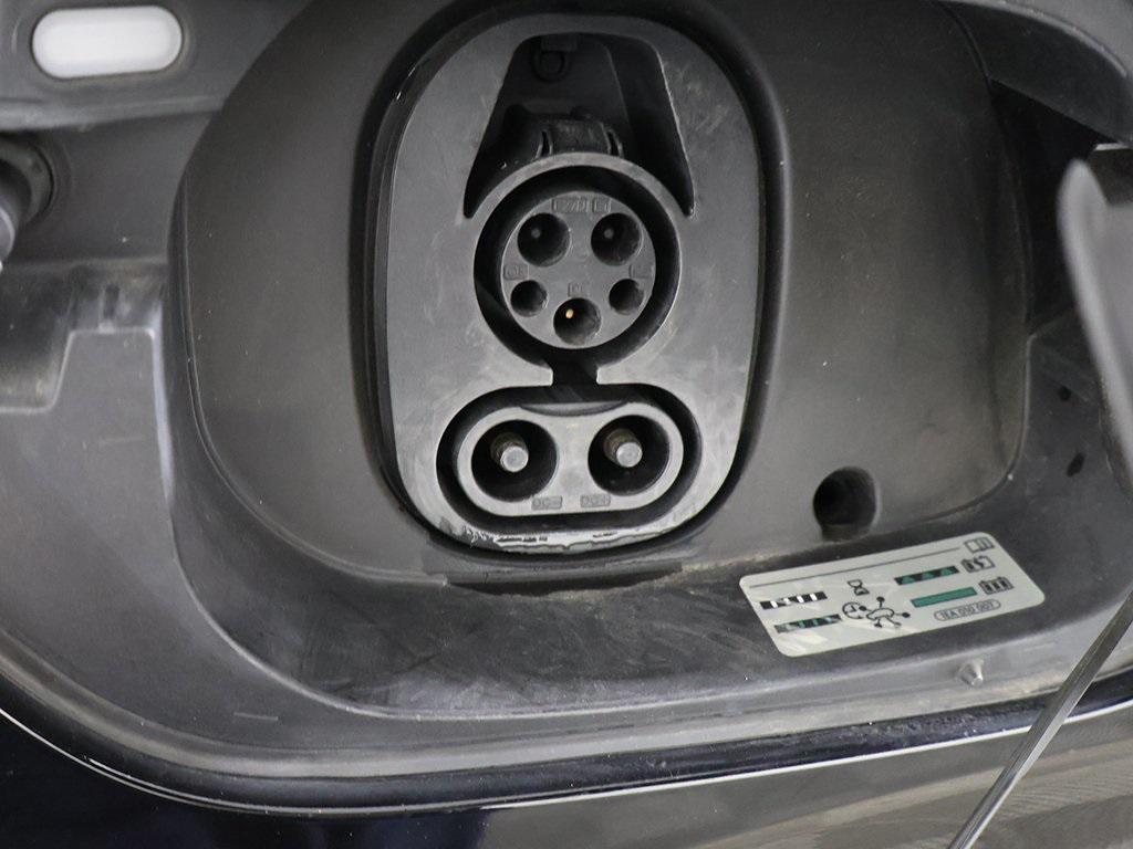 used 2021 Volkswagen ID.4 car, priced at $16,769