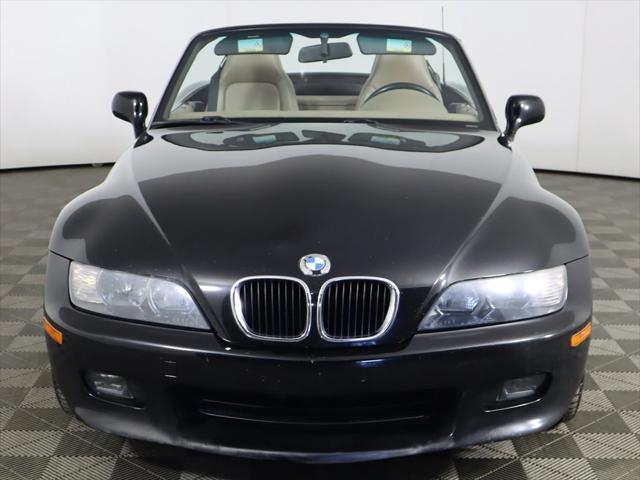 used 2000 BMW Z3 car, priced at $7,599