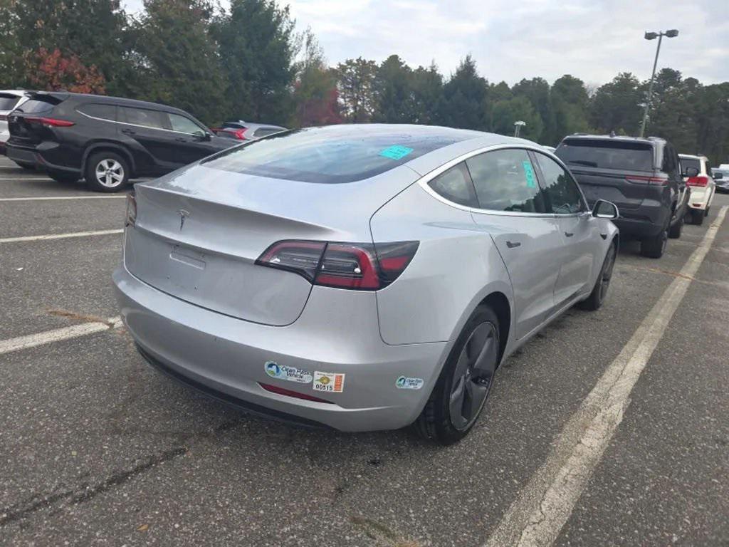 used 2018 Tesla Model 3 car