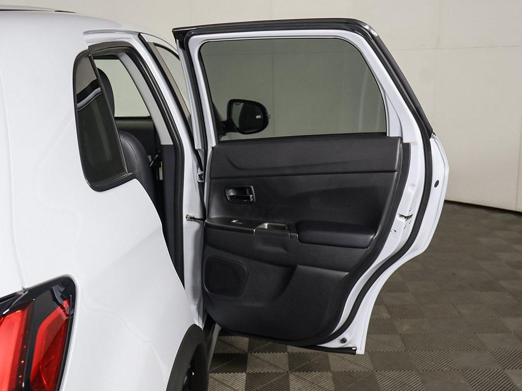 new 2025 Mitsubishi Outlander Sport car, priced at $31,570