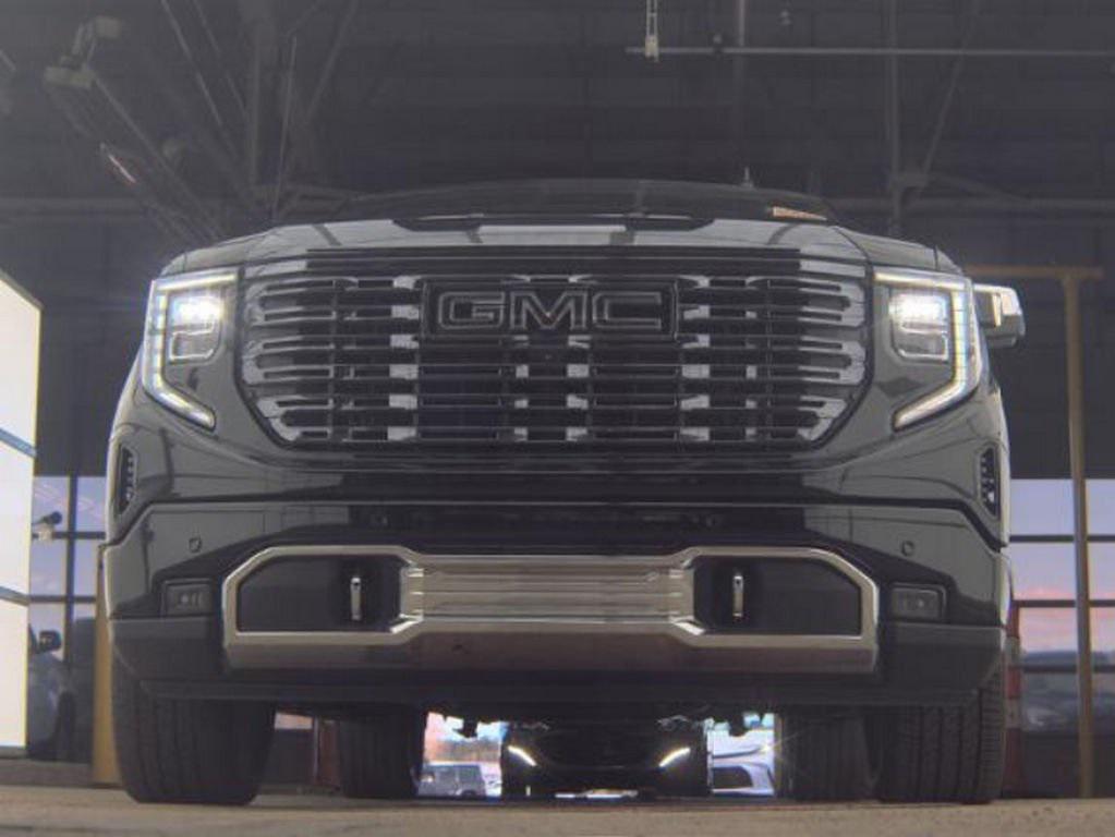 used 2023 GMC Sierra 1500 car, priced at $52,999