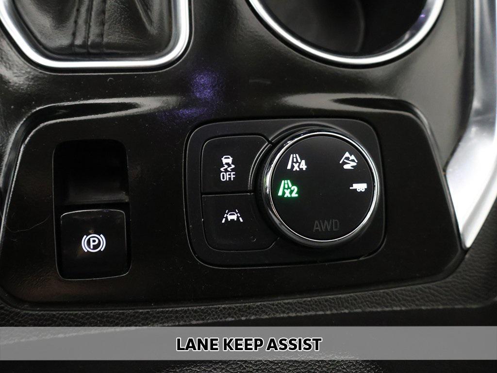 used 2021 Chevrolet Traverse car, priced at $24,279