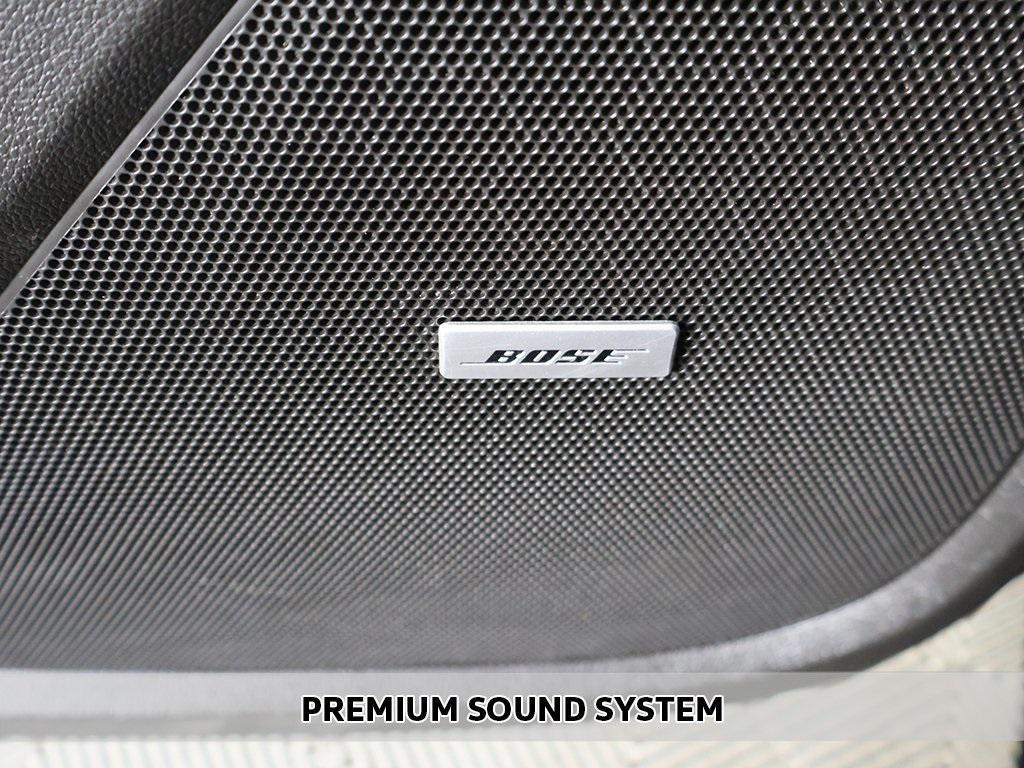 used 2021 Chevrolet Traverse car, priced at $24,279