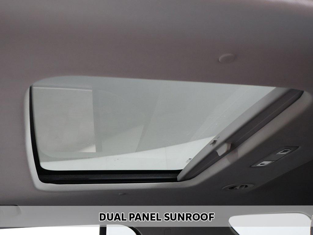 used 2021 Chevrolet Traverse car, priced at $24,279