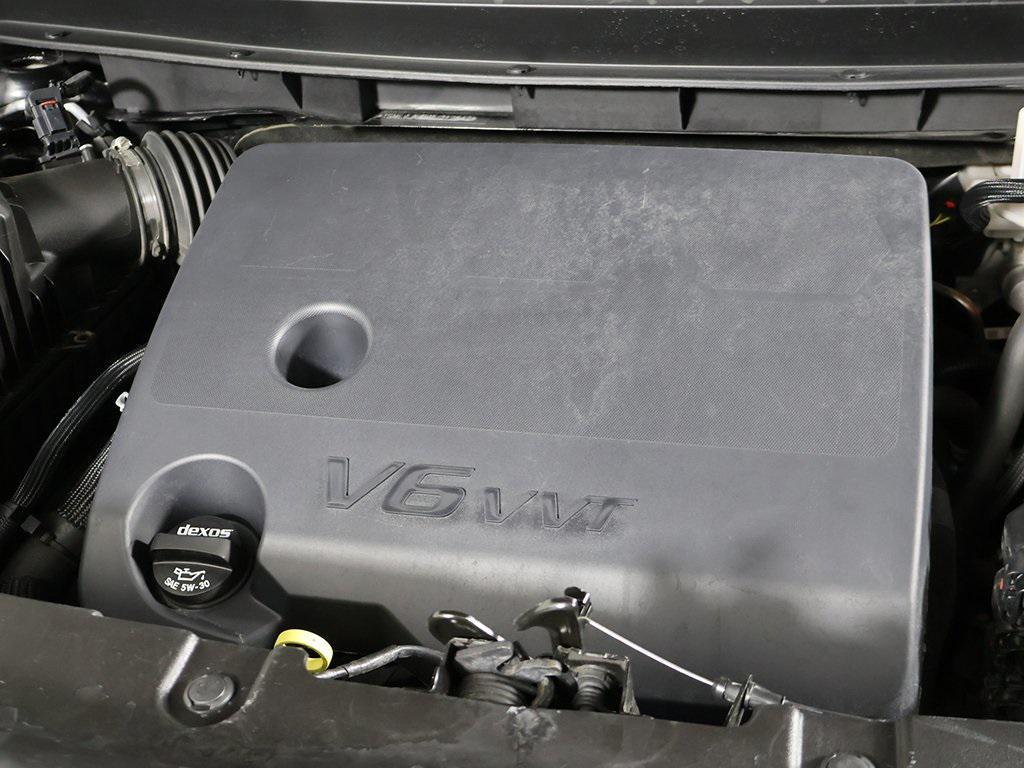 used 2021 Chevrolet Traverse car, priced at $24,279