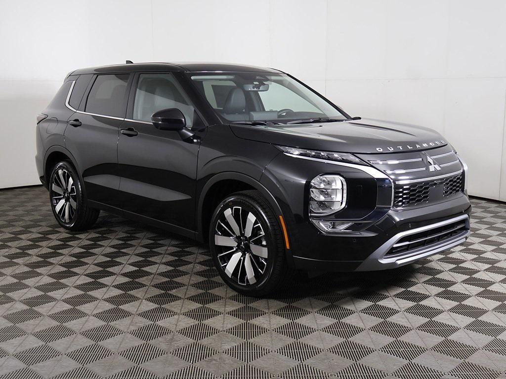 new 2025 Mitsubishi Outlander car, priced at $38,385