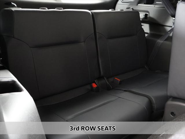 new 2025 Mitsubishi Outlander car, priced at $38,385