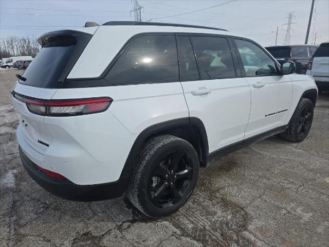 used 2023 Jeep Grand Cherokee car, priced at $28,969