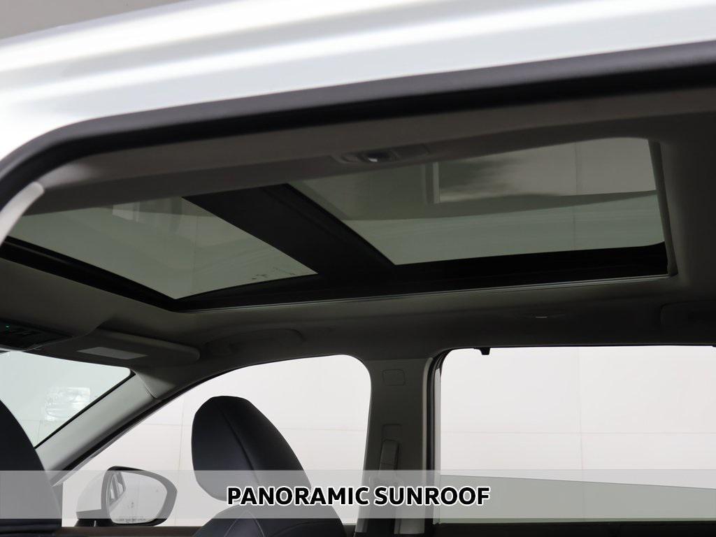 used 2023 Nissan Rogue car, priced at $21,499