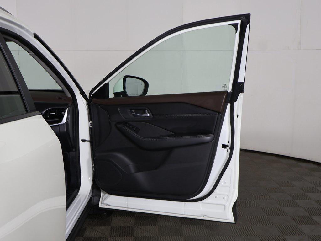 used 2023 Nissan Rogue car, priced at $21,499