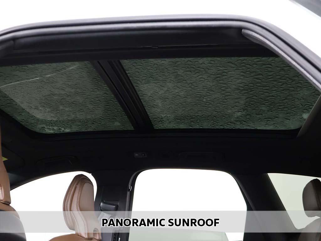 used 2021 Volvo XC60 car, priced at $19,129