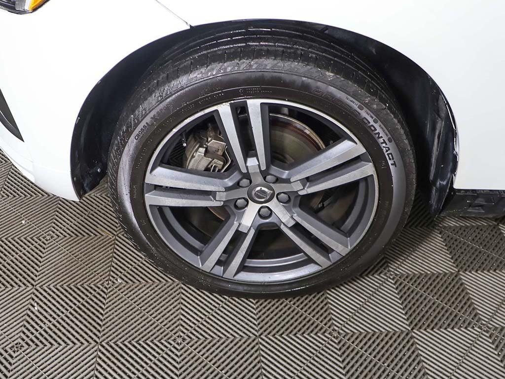 used 2021 Volvo XC60 car, priced at $19,129