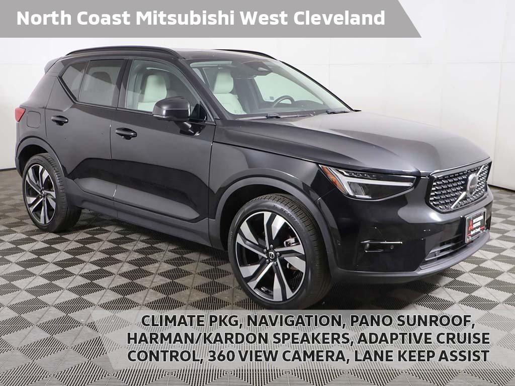 used 2024 Volvo XC40 car, priced at $31,449