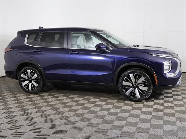 new 2025 Mitsubishi Outlander car, priced at $36,135