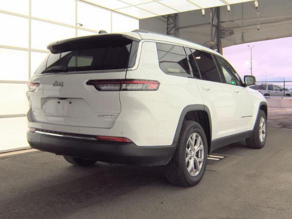 used 2022 Jeep Grand Cherokee L car, priced at $30,599