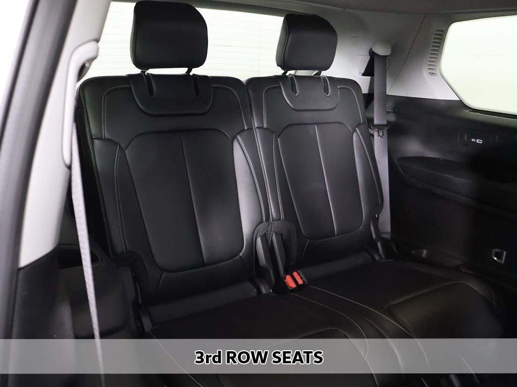 used 2022 Jeep Grand Cherokee L car, priced at $30,539