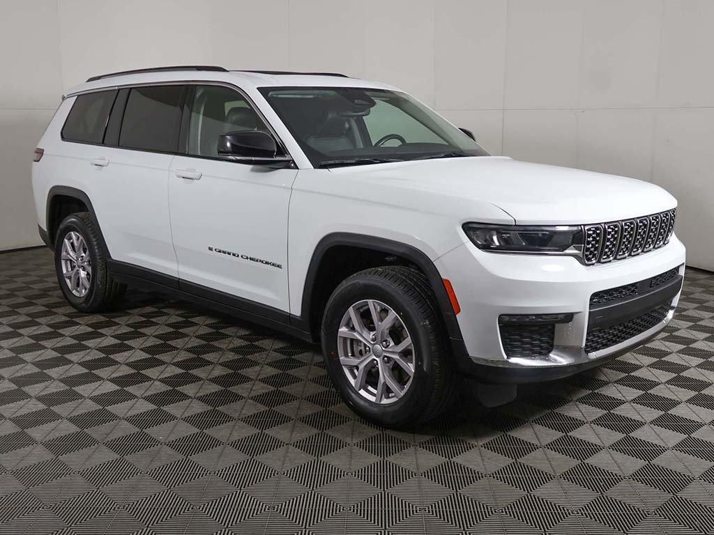 used 2022 Jeep Grand Cherokee L car, priced at $30,539