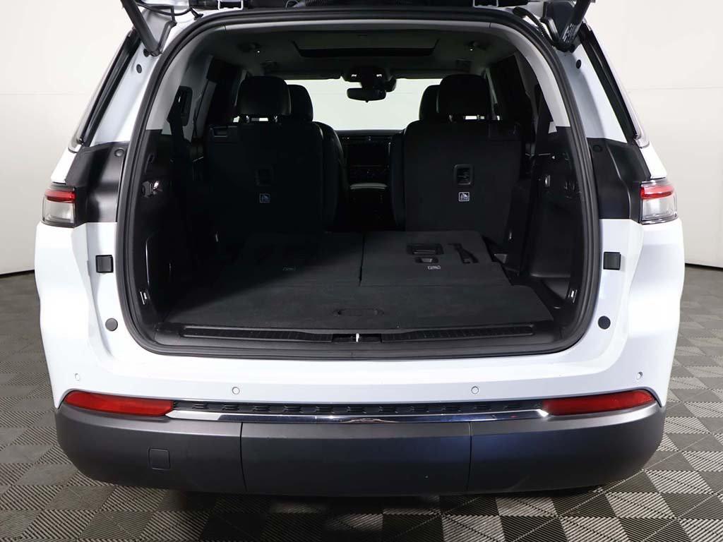 used 2022 Jeep Grand Cherokee L car, priced at $30,539