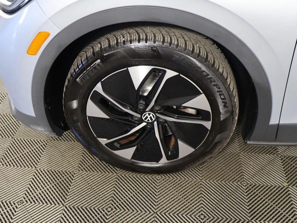 used 2021 Volkswagen ID.4 car, priced at $18,299