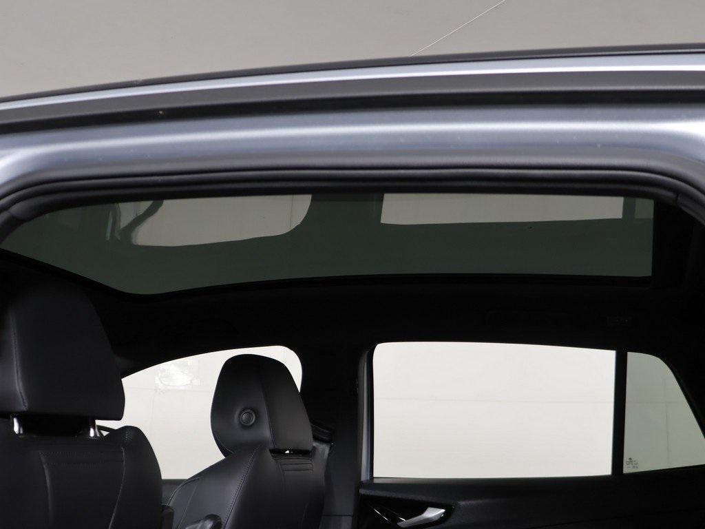 used 2021 Volkswagen ID.4 car, priced at $18,299