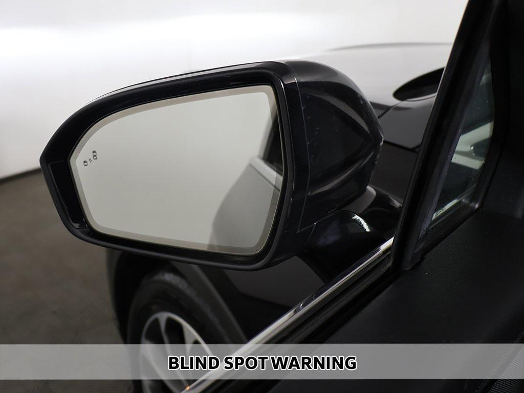 used 2022 Lincoln Nautilus car, priced at $30,999