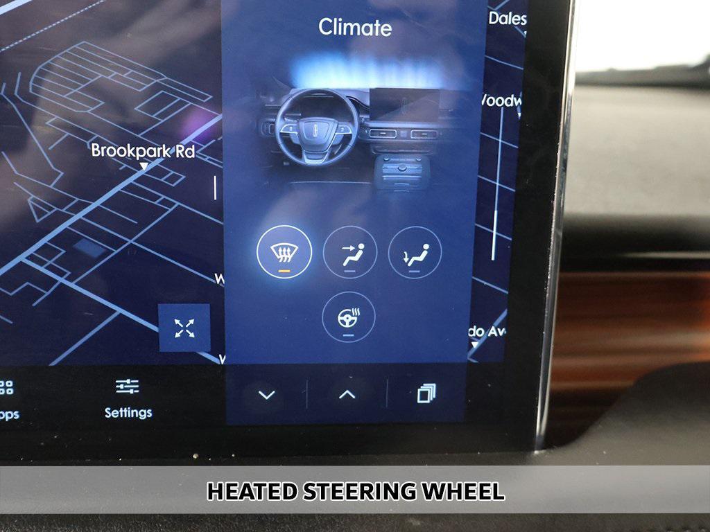 used 2022 Lincoln Nautilus car, priced at $30,999