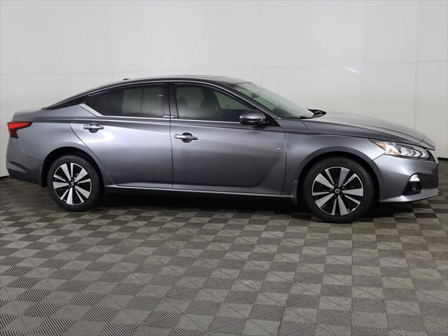 used 2022 Nissan Altima car, priced at $20,269