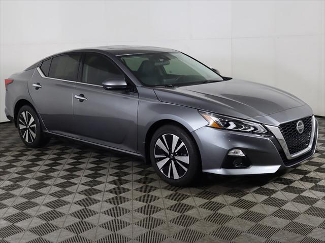 used 2022 Nissan Altima car, priced at $20,269