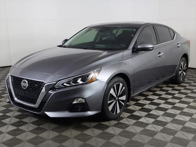 used 2022 Nissan Altima car, priced at $20,269