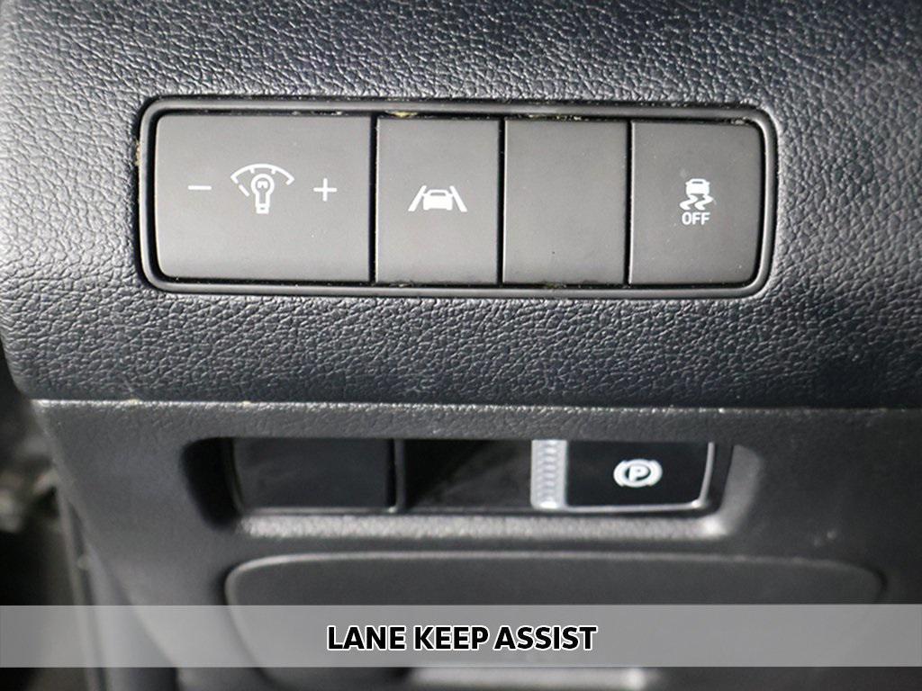 used 2022 Hyundai Santa Fe car, priced at $20,399