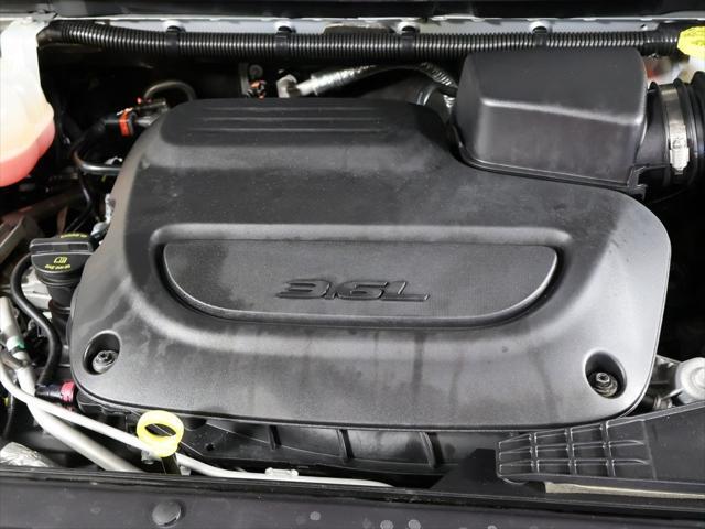 used 2024 Chrysler Pacifica car, priced at $29,699