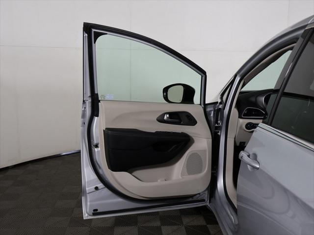 used 2024 Chrysler Pacifica car, priced at $29,699